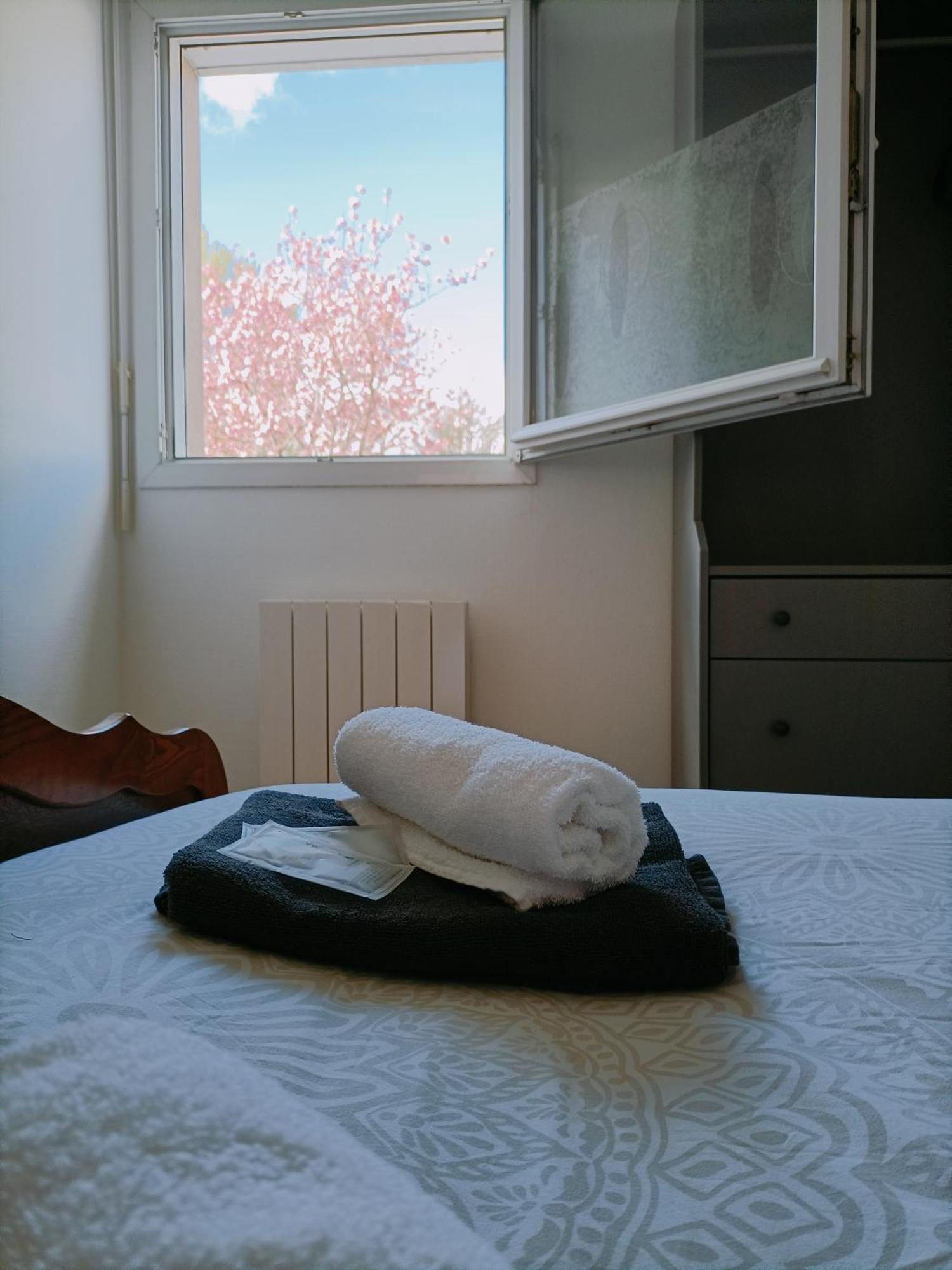Felton - Appartement 3 Pers ディナン エクステリア 写真
